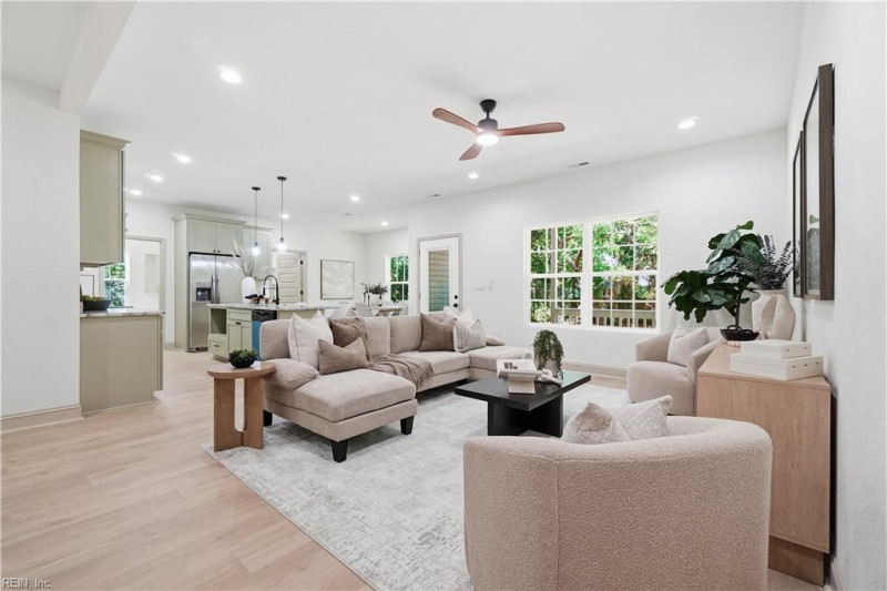 Photo 7 of 25 residential for sale in Norfolk virginia