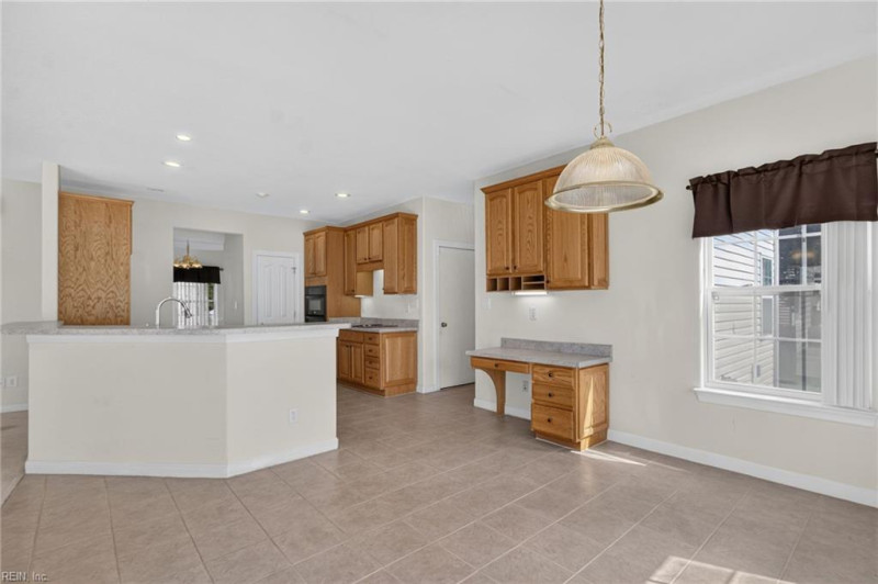 Photo 13 of 50 residential for sale in Chesapeake virginia Photo 13 of 50 residential for sale in Chesapeake virginia