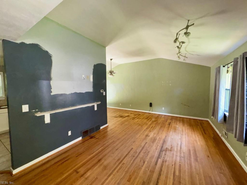 Photo 3 of 15 residential for sale in Norfolk virginia Photo 3 of 15 residential for sale in Norfolk virginia