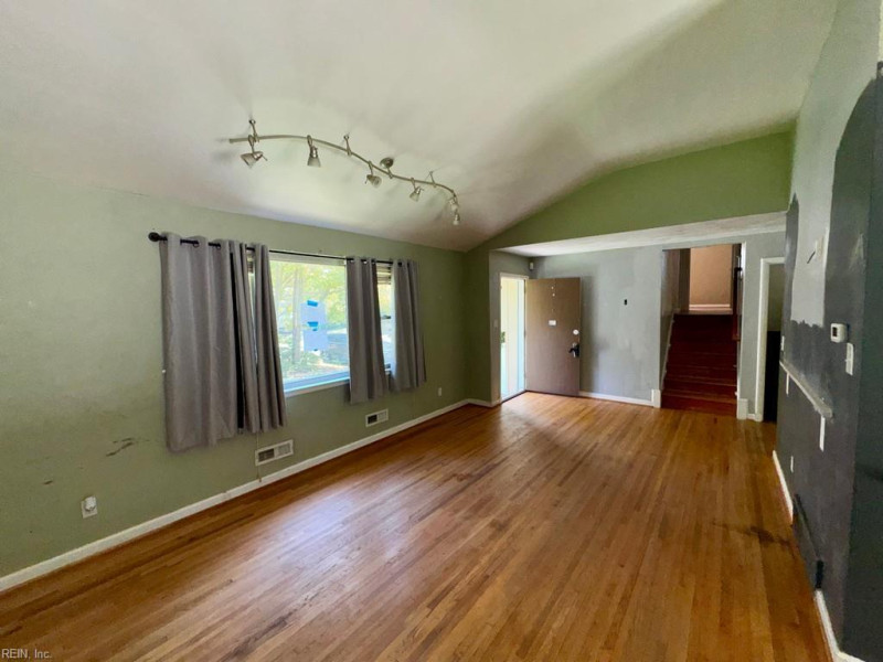 Photo 4 of 15 residential for sale in Norfolk virginia Photo 4 of 15 residential for sale in Norfolk virginia