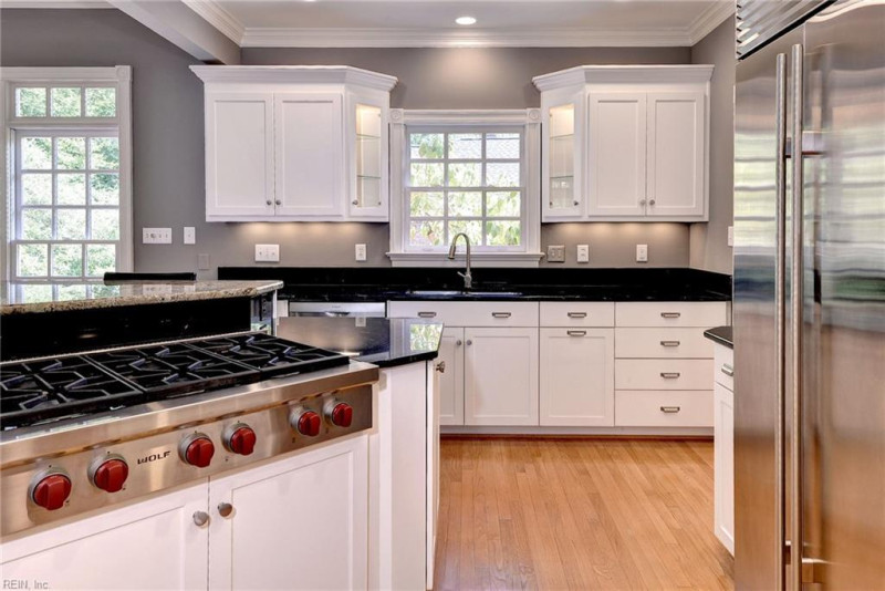 Photo 17 of 50 residential for sale in Williamsburg virginia
