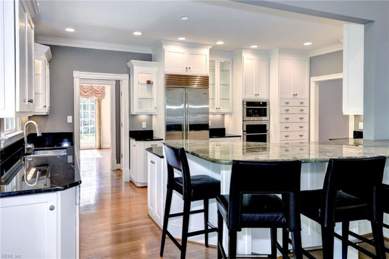 Photo 20 of 50 residential for sale in Williamsburg virginia