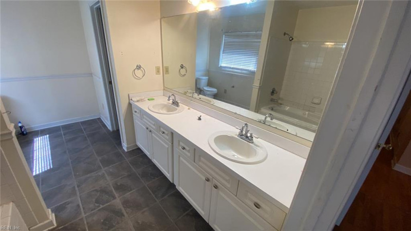 Photo 11 of 14 residential for sale in Southampton County virginia