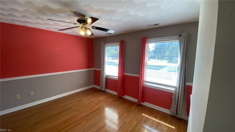 Photo 12 of 14 residential for sale in Southampton County virginia