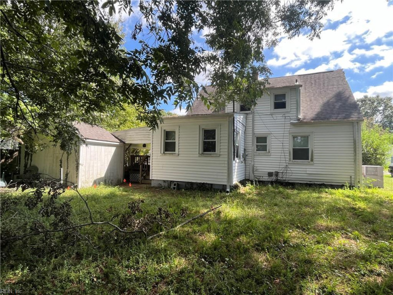 Photo 10 of 12 residential for sale in Newport News virginia