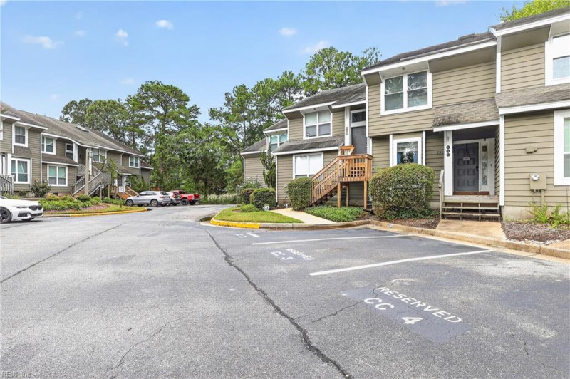 Photo 3 of 37 residential for sale in Virginia Beach virginia Photo 3 of 37 residential for sale in Virginia Beach virginia