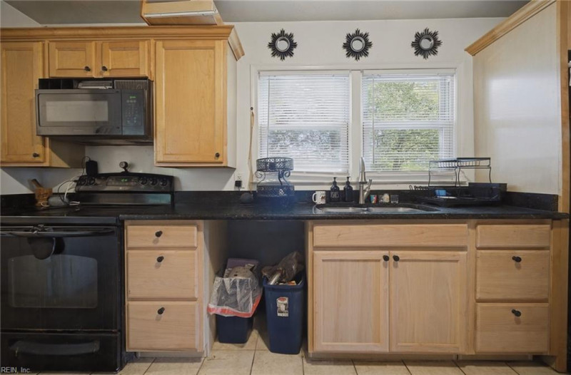 Photo 9 of 39 residential for sale in Virginia Beach virginia Photo 9 of 39 residential for sale in Virginia Beach virginia