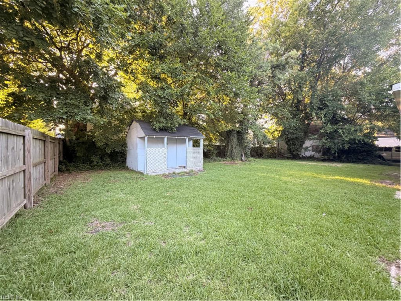 Photo 12 of 12 residential for sale in Portsmouth virginia