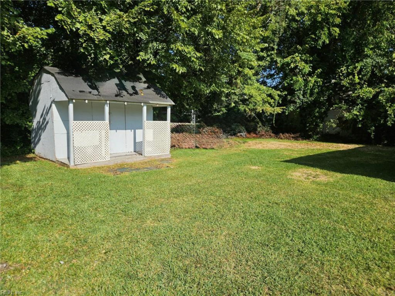 Photo 13 of 13 residential for sale in Portsmouth virginia