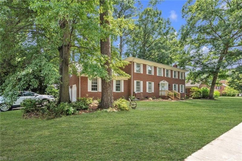 Photo 2 of 44 residential for sale in Chesapeake virginia Photo 2 of 44 residential for sale in Chesapeake virginia