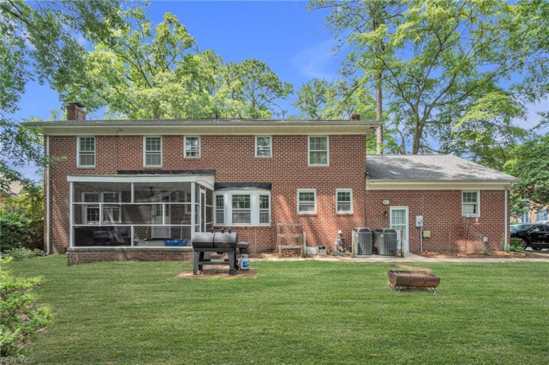 Photo 5 of 44 residential for sale in Chesapeake virginia Photo 5 of 44 residential for sale in Chesapeake virginia