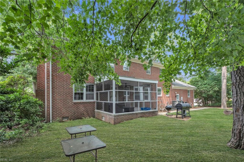 Photo 6 of 44 residential for sale in Chesapeake virginia Photo 6 of 44 residential for sale in Chesapeake virginia