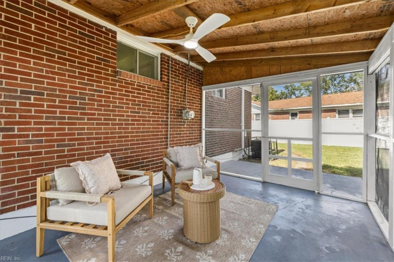 Photo 10 of 14 residential for sale in Portsmouth virginia