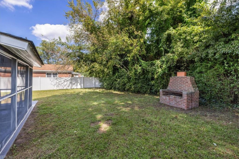 Photo 14 of 14 residential for sale in Portsmouth virginia
