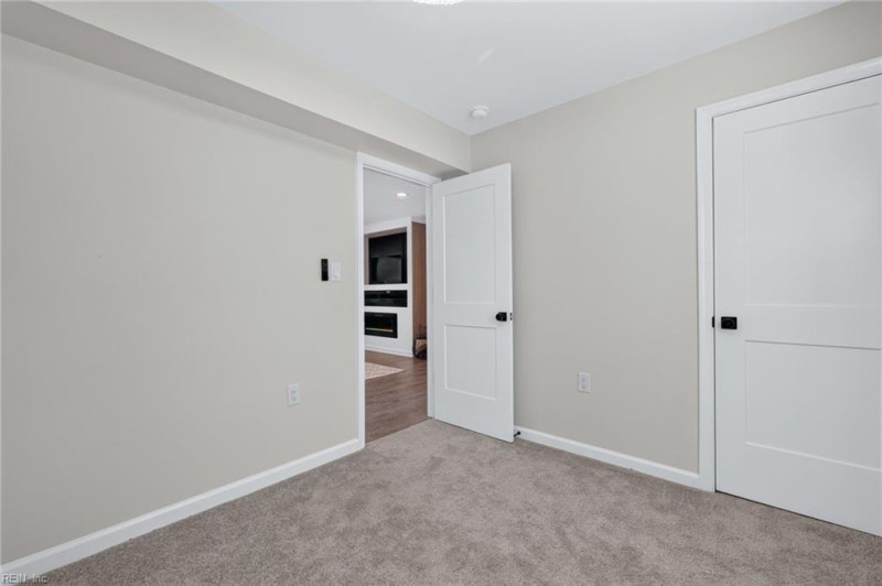 Photo 38 of 50 residential for sale in Norfolk virginia Photo 38 of 50 residential for sale in Norfolk virginia