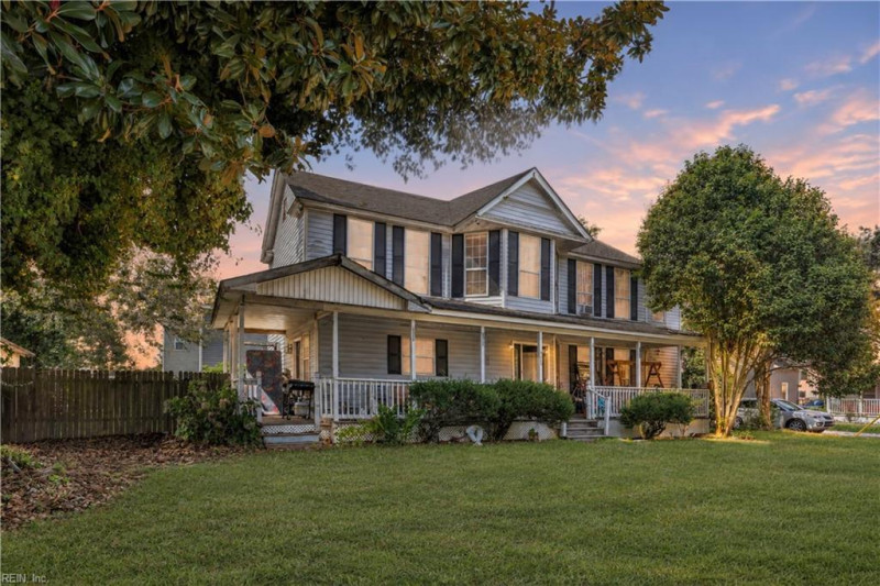 Photo 1 of 29 residential for sale in Chesapeake virginia