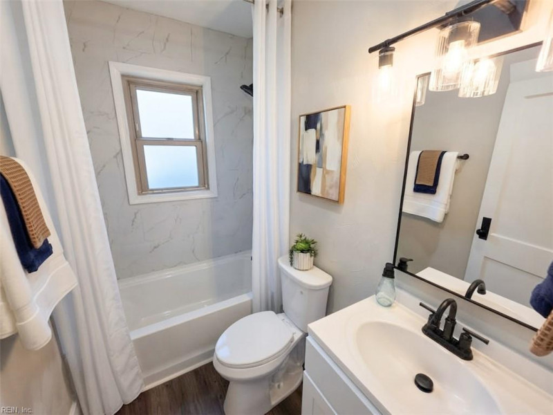 Photo 12 of 20 residential for sale in Norfolk virginia