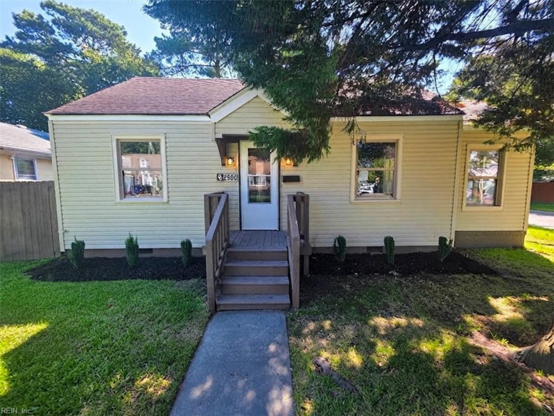 Photo 17 of 20 residential for sale in Norfolk virginia