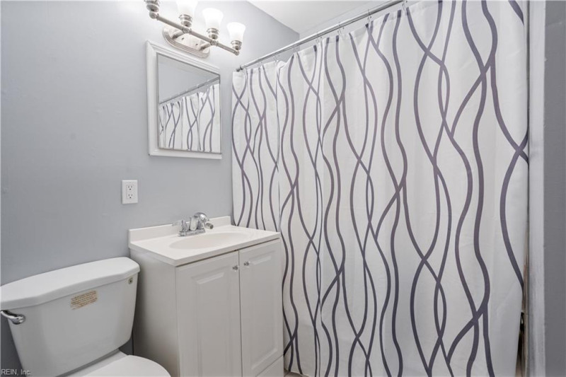 Photo 11 of 45 residential for sale in Chesapeake virginia Photo 11 of 45 residential for sale in Chesapeake virginia