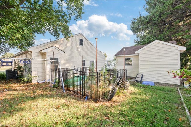 Photo 40 of 45 residential for sale in Chesapeake virginia Photo 40 of 45 residential for sale in Chesapeake virginia