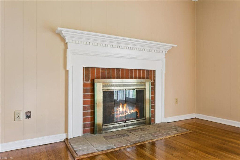 Photo 21 of 39 residential for sale in Newport News virginia