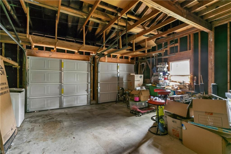 Photo 23 of 39 residential for sale in Newport News virginia