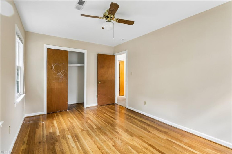 Photo 29 of 39 residential for sale in Newport News virginia