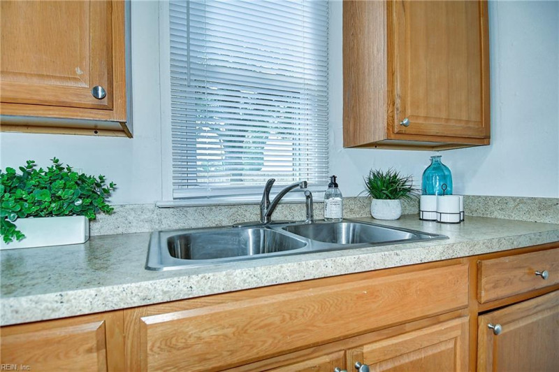Photo 18 of 40 residential for sale in Chesapeake virginia Photo 18 of 40 residential for sale in Chesapeake virginia