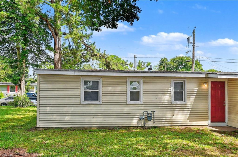 Photo 36 of 40 residential for sale in Chesapeake virginia Photo 36 of 40 residential for sale in Chesapeake virginia