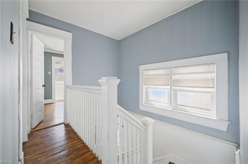 Photo 16 of 45 residential for sale in Norfolk virginia