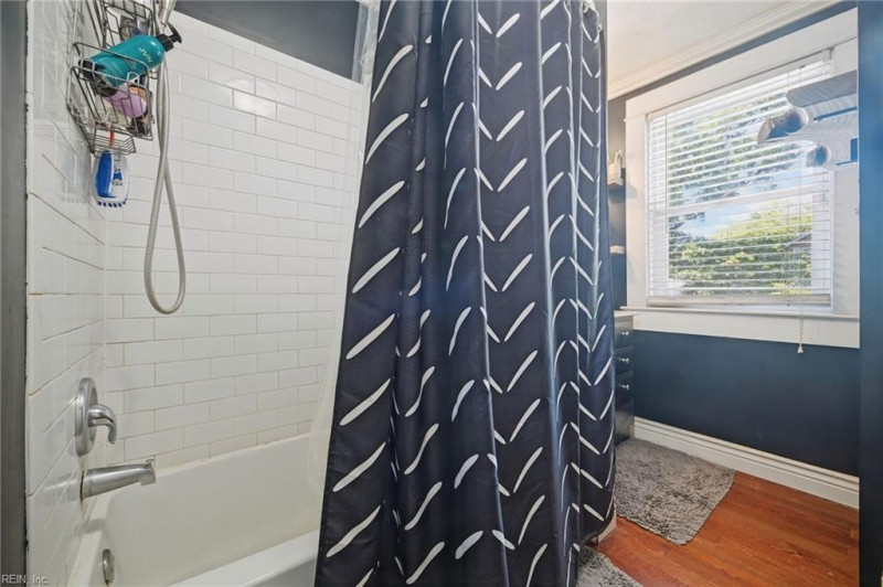 Photo 21 of 45 residential for sale in Norfolk virginia