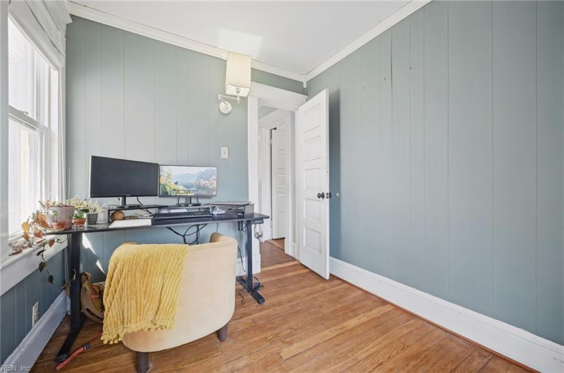 Photo 28 of 45 residential for sale in Norfolk virginia
