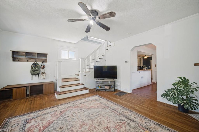 Photo 6 of 45 residential for sale in Norfolk virginia