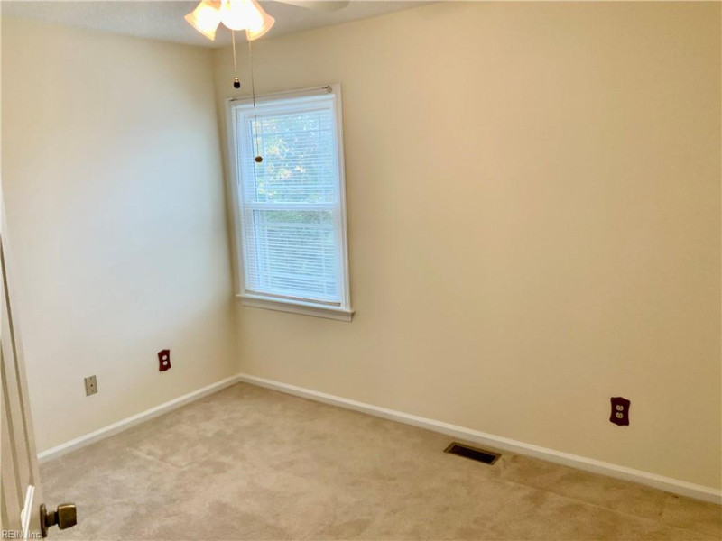 Photo 29 of 48 residential for sale in Virginia Beach virginia