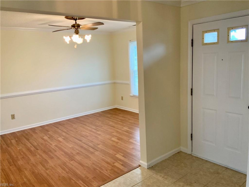 Photo 7 of 48 residential for sale in Virginia Beach virginia