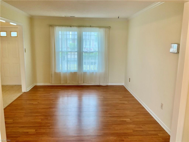 Photo 8 of 48 residential for sale in Virginia Beach virginia