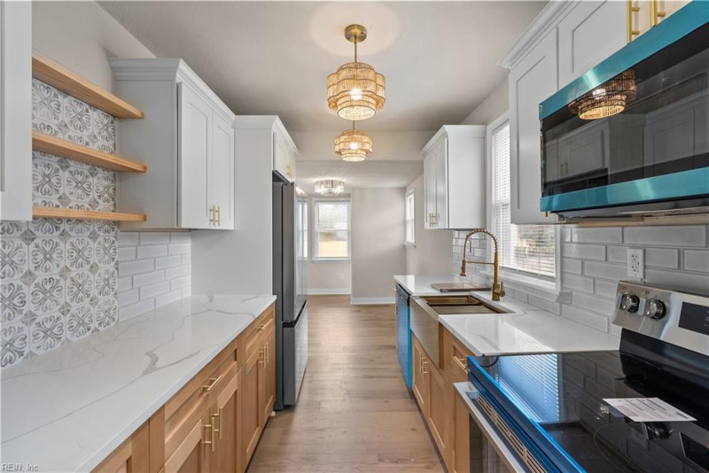Photo 10 of 32 residential for sale in Norfolk virginia