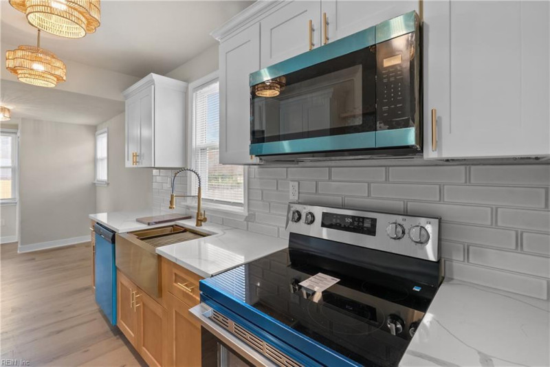 Photo 11 of 32 residential for sale in Norfolk virginia
