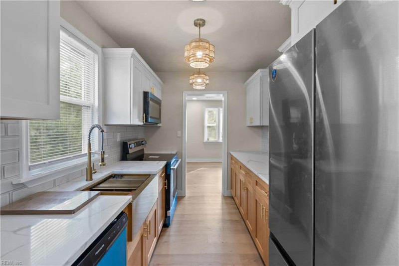 Photo 15 of 32 residential for sale in Norfolk virginia