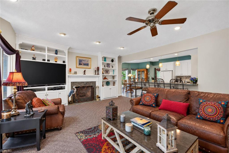 Photo 13 of 50 residential for sale in Gloucester County virginia