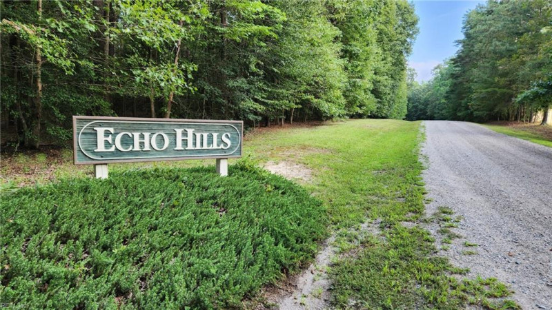 Photo 49 of 50 residential for sale in Gloucester County virginia