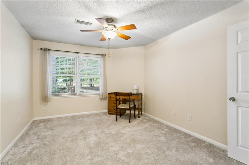 Photo 21 of 37 residential for sale in Hampton virginia