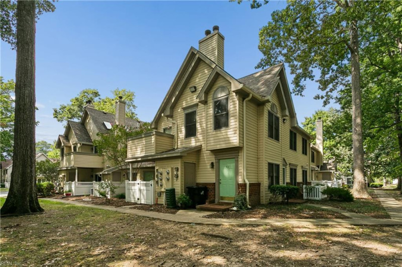 Photo 32 of 37 residential for sale in Hampton virginia