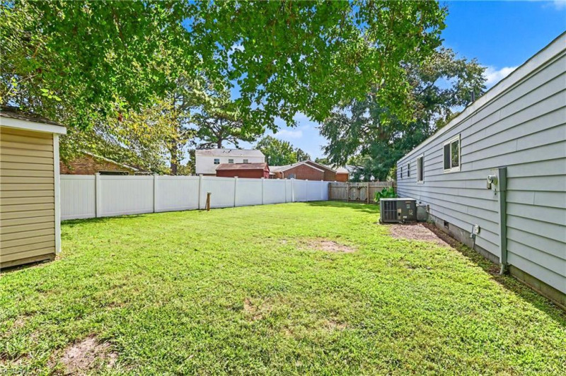 Photo 38 of 46 residential for sale in Chesapeake virginia