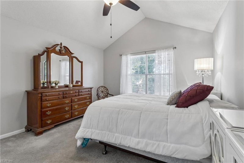 Photo 22 of 37 residential for sale in Chesapeake virginia