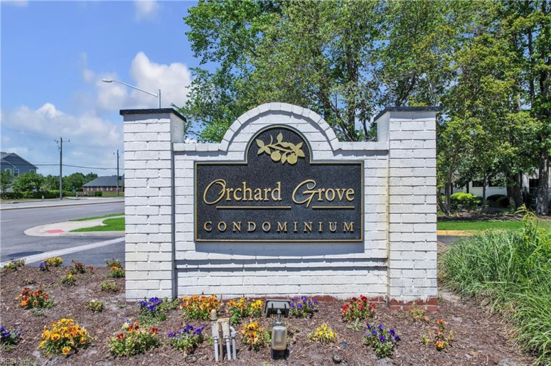 Photo 35 of 37 residential for sale in Chesapeake virginia