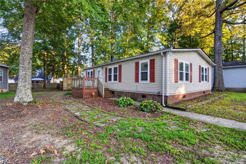 Photo 3 of 25 residential for sale in Suffolk virginia Photo 3 of 25 residential for sale in Suffolk virginia
