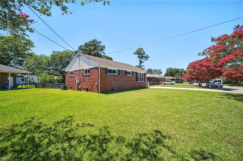 Photo 24 of 26 residential for sale in Norfolk virginia Photo 24 of 26 residential for sale in Norfolk virginia