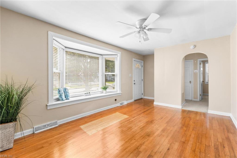 Photo 4 of 21 residential for sale in Norfolk virginia Photo 4 of 21 residential for sale in Norfolk virginia