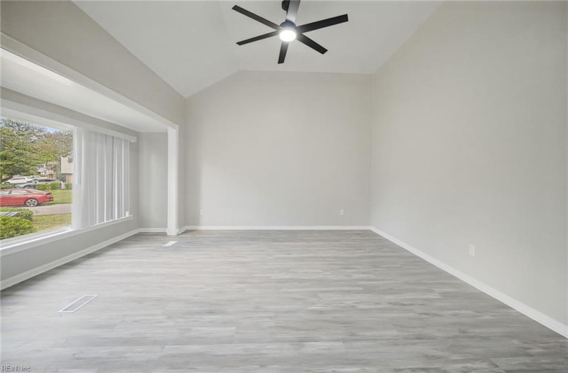 Photo 13 of 50 residential for sale in Norfolk virginia